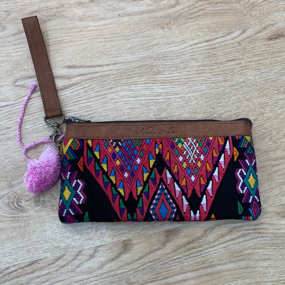 Nena & co wristlet